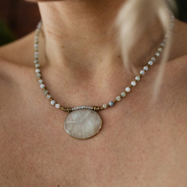 Naszyjnik z Prehnitem i akwamarynem