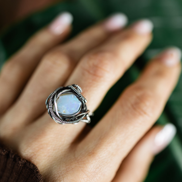 Pierścionek z Australijskim Opalem- regulowany- pierwszy