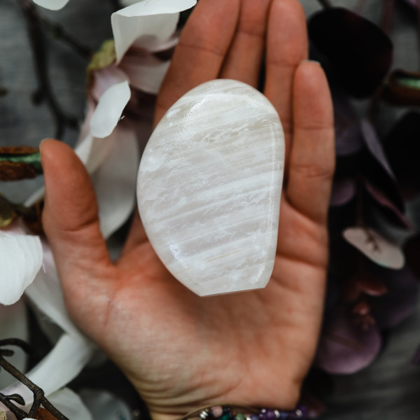 Biały Aragonit-polerowany